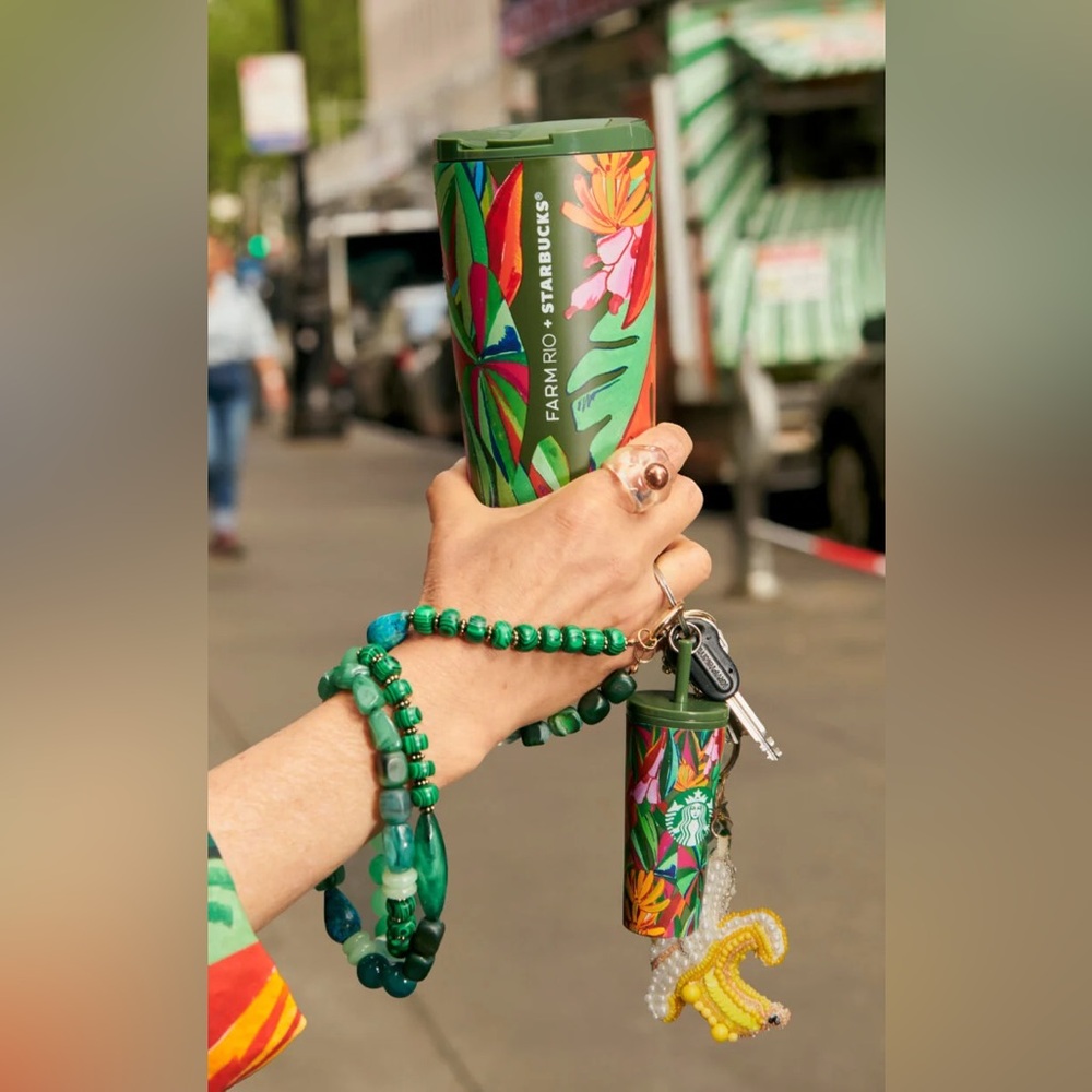 FARM Rio x Starbucks Banana Cold Cup Keychain! NWT!